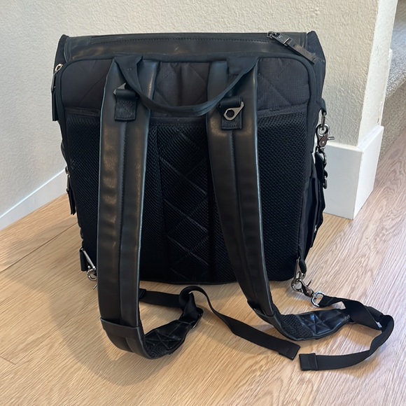 PAPERCLIP The Willow: Diaper Bag Backpack with Changing Station - Picture 3 of 7